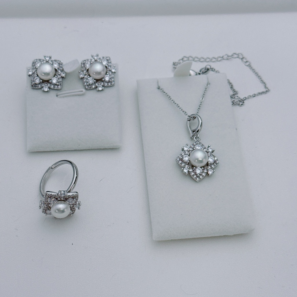 Gift Set Freshwater Pearl Earrings Necklace Ring 3pc Set Xm6